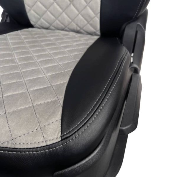 Чехлы Алькантара на Skoda Yeti 2009-2018 г.в. Чехлы Алькантара на Skoda Yeti 2009-2018 г.в.