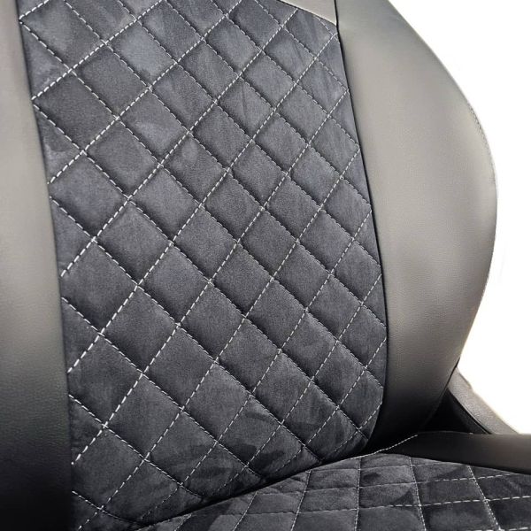 Чехлы Алькантара на Skoda Yeti 2009-2018 г.в. Чехлы Алькантара на Skoda Yeti 2009-2018 г.в.