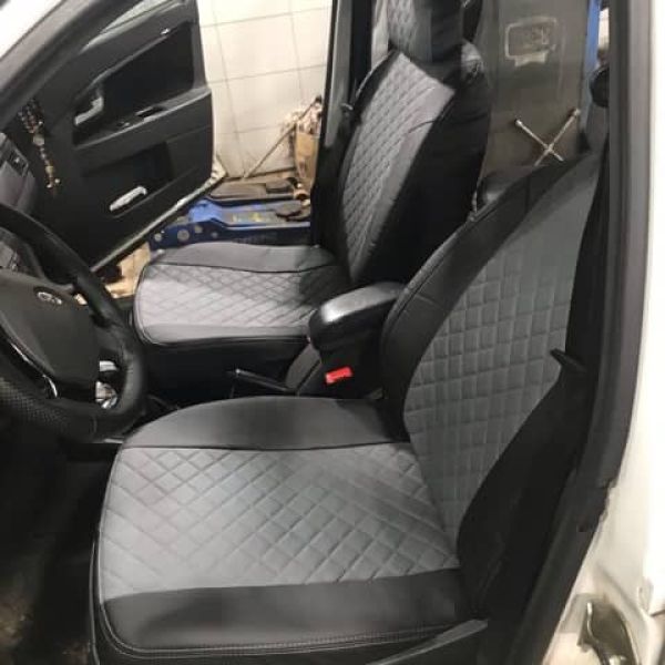 Чехлы Автопилот на Лада Приора 2 хэтчбек 2014-2018 г.в. Чехлы Автопилот на Лада Приора 2 хэтчбек 2014-2018 г.в.